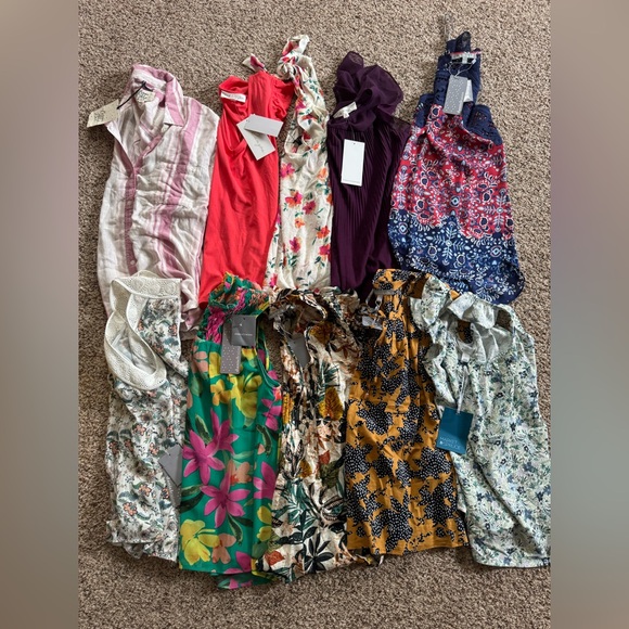 Stitch Fix Tops - Stitch fix bundle mixed Floral & Printed Women’s Tops - Assorted Colors
